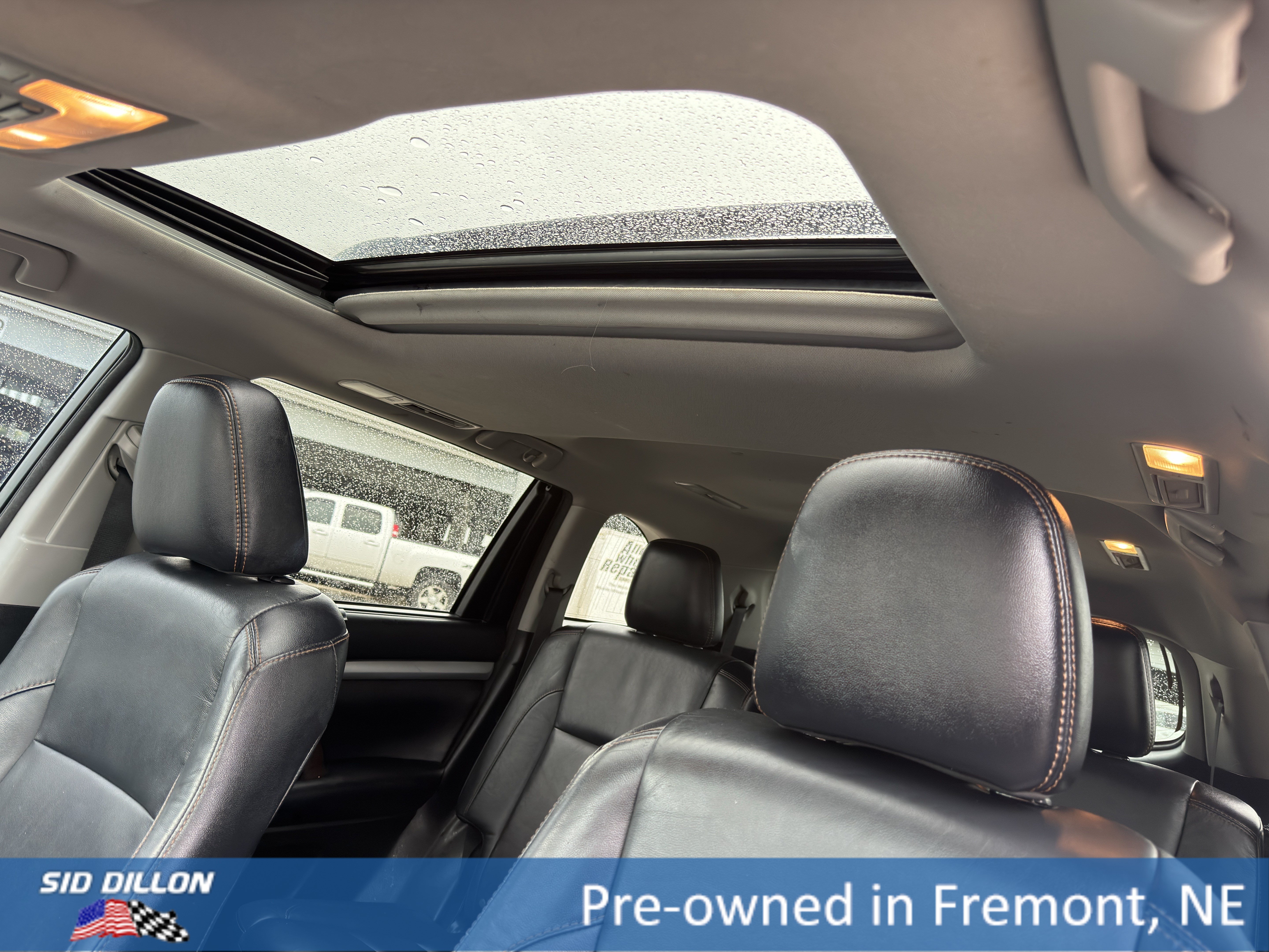 Used 2016 Toyota Highlander XLE AWD/4WD image 15