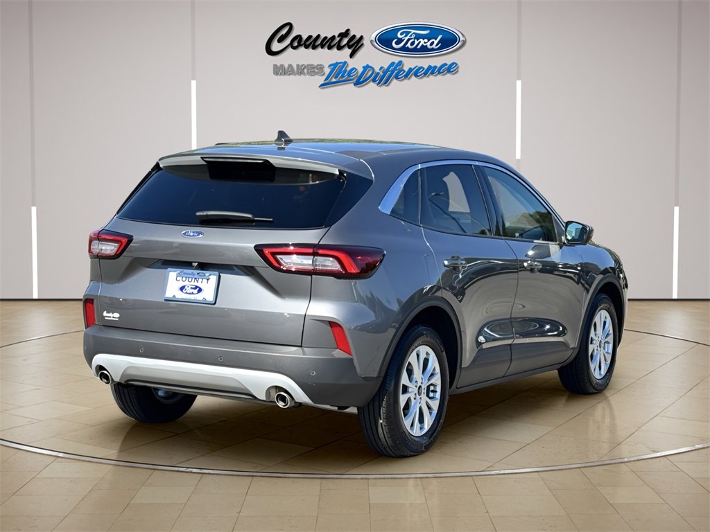 Used 2023 Ford Escape Active w/ Tech Pack #2 image 25