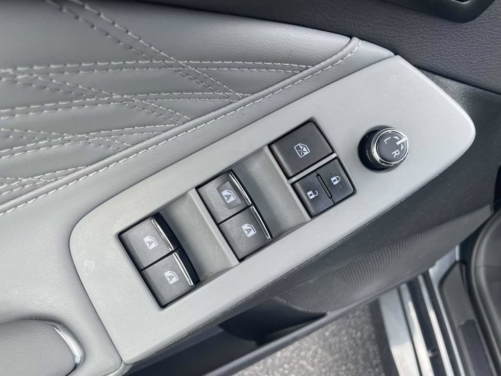 Used 2020 Toyota Avalon Limited w/ Advanced Safety Package FWD image 20