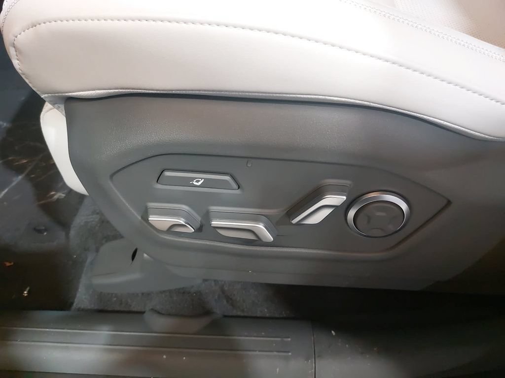 New 2027 Hyundai Santa Fe Calligraphy AWD/4WD image 30
