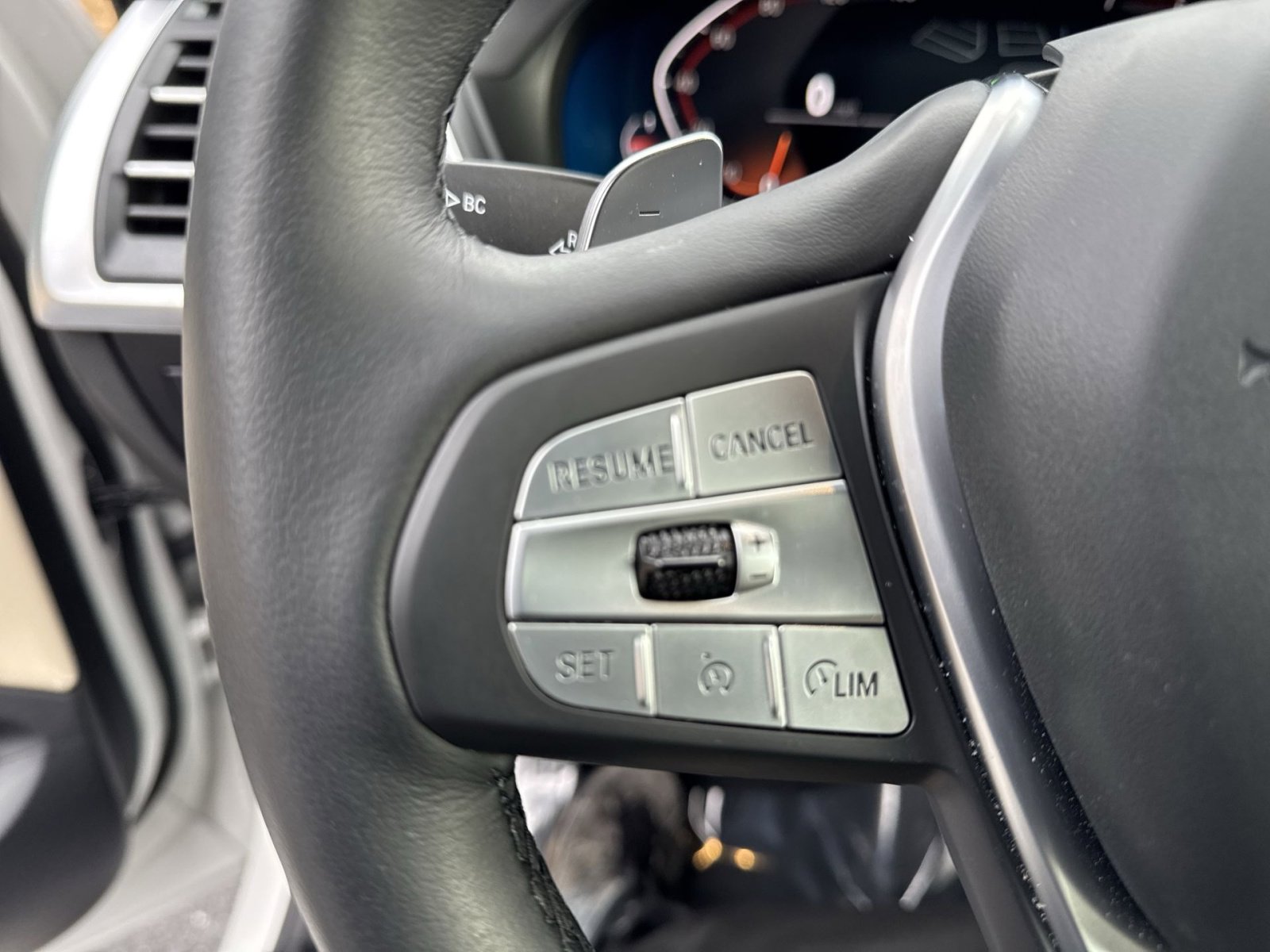 Used 2024 BMW X3 xDrive30i w/ Premium Package image 16