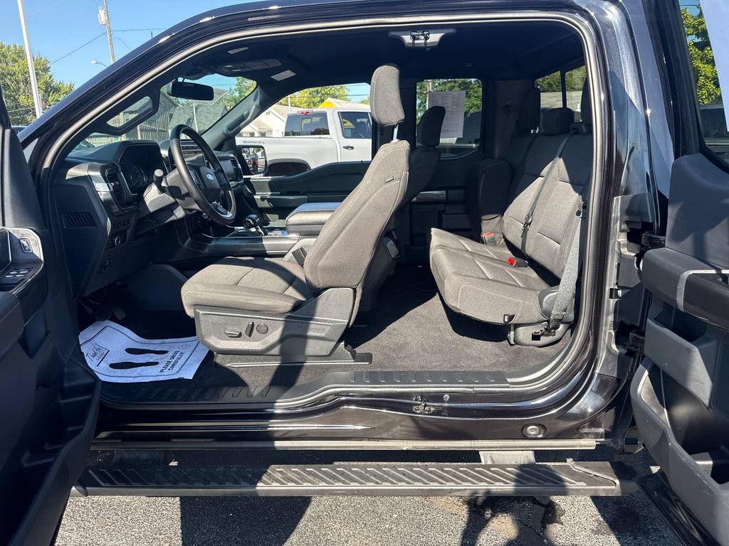 Used 2023 Ford F150 XLT w/ Equipment Group 302A High AWD/4WD image 32