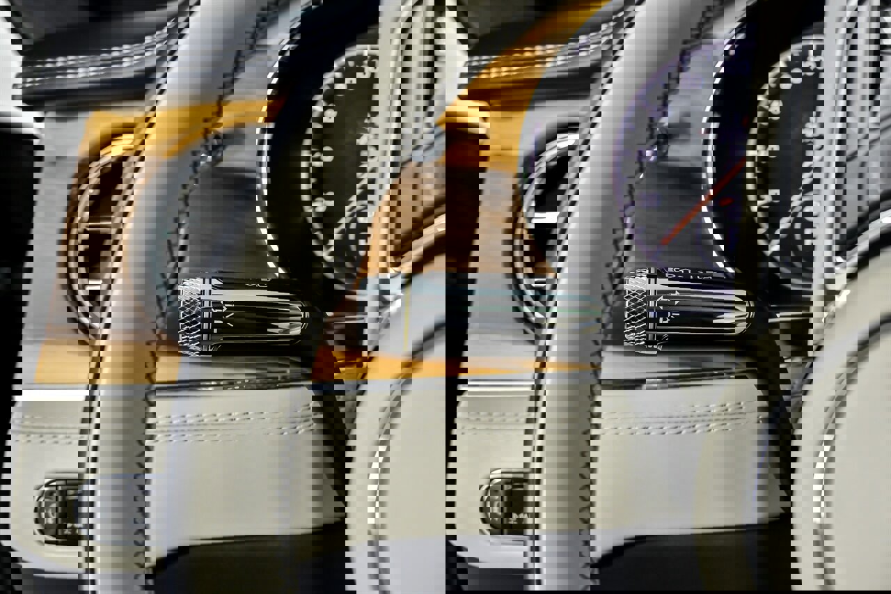 Used 2021 Bentley Continental GT image 30