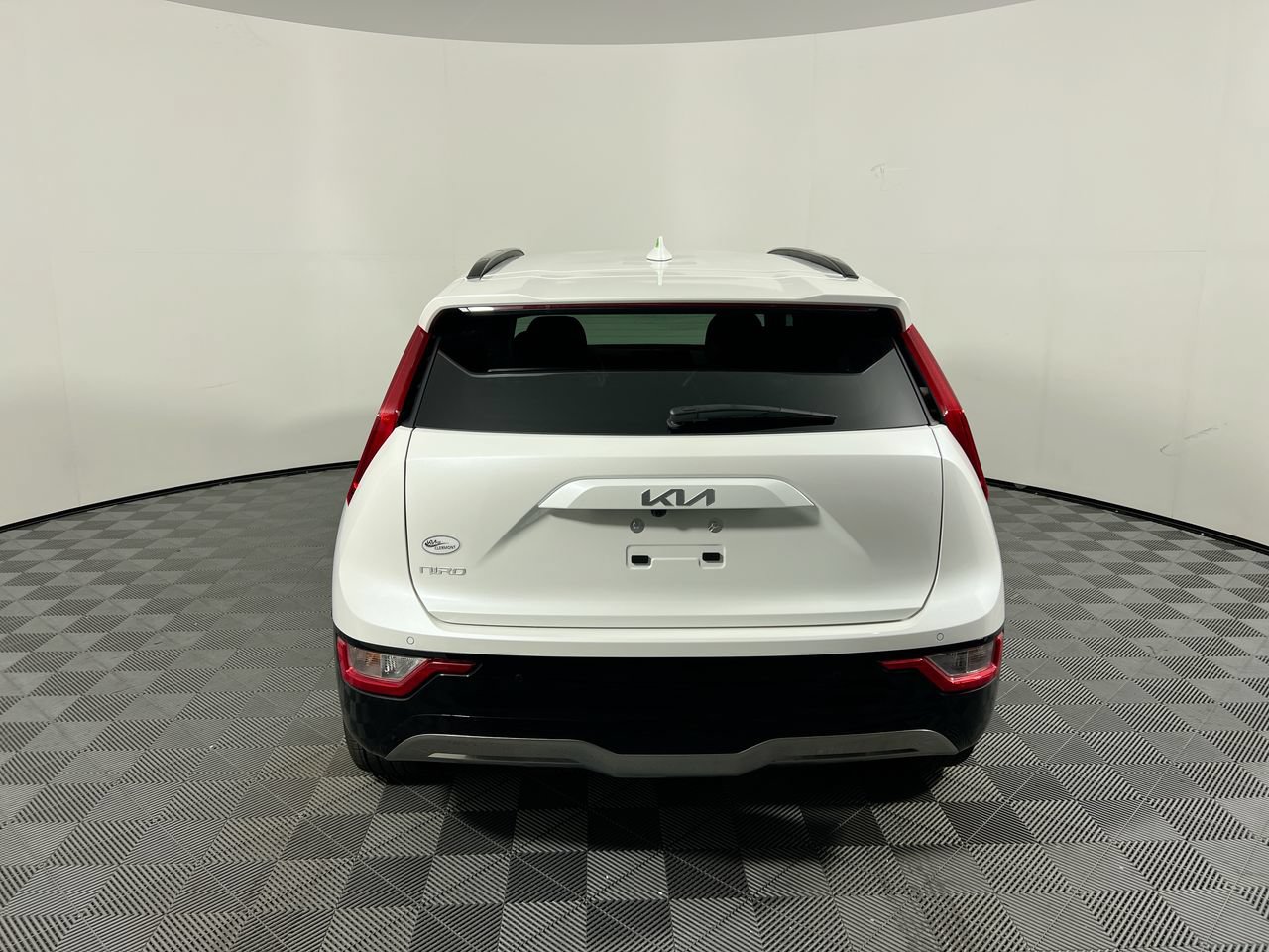 New 2026 Kia Niro Wind FWD image 4