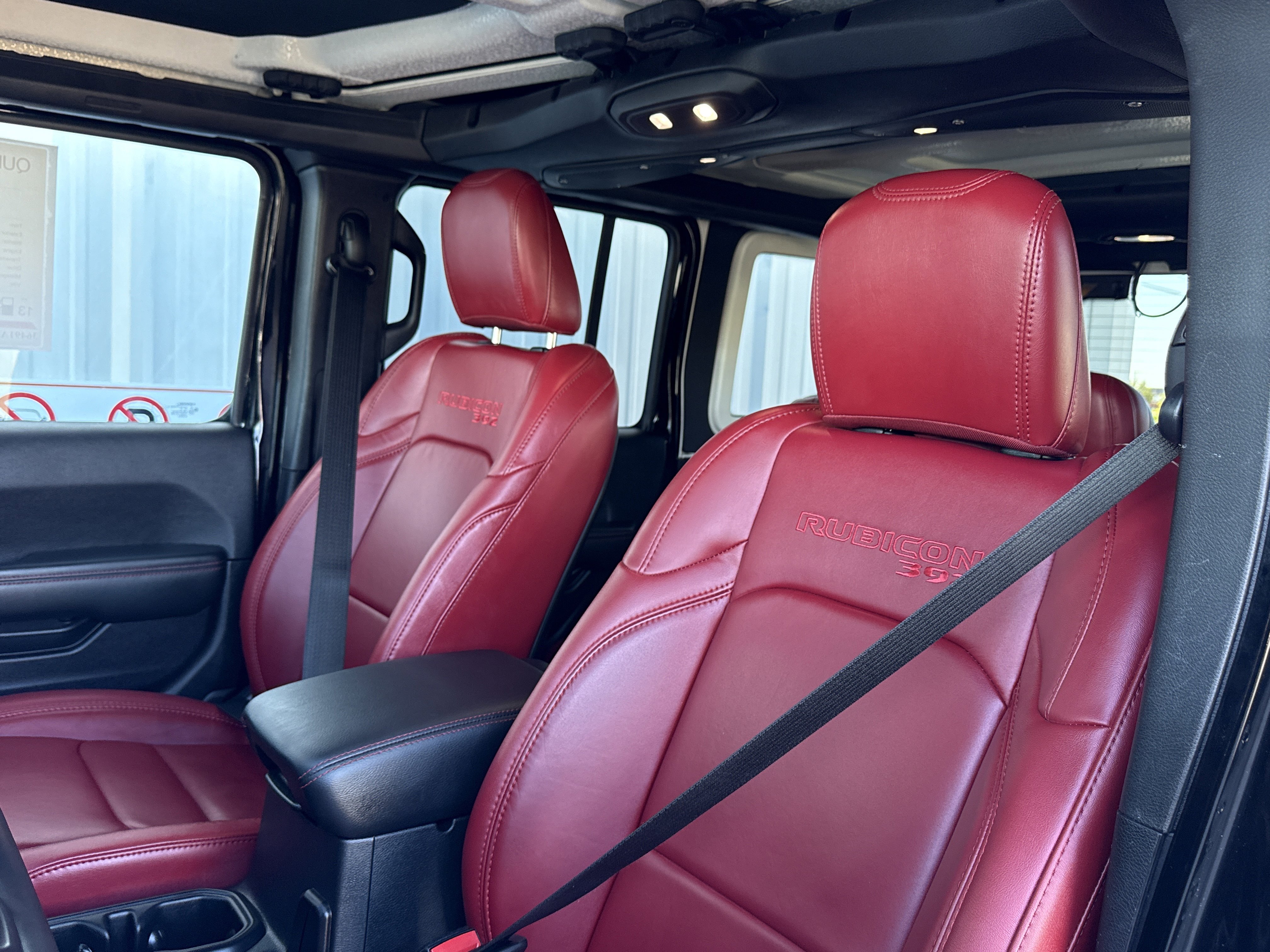 Used 2024 Jeep Wrangler Rubicon 392 image 25