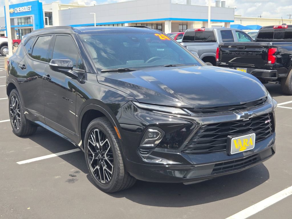 Used 2024 Chevrolet Blazer RS w/ Driver Confidence II Package FWD image 7