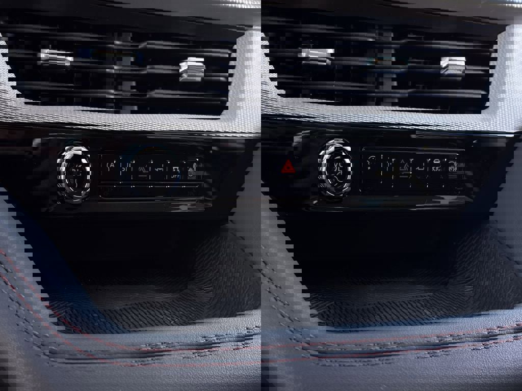 New 2026 Ford Explorer Active w/ Active Comfort Package image 55