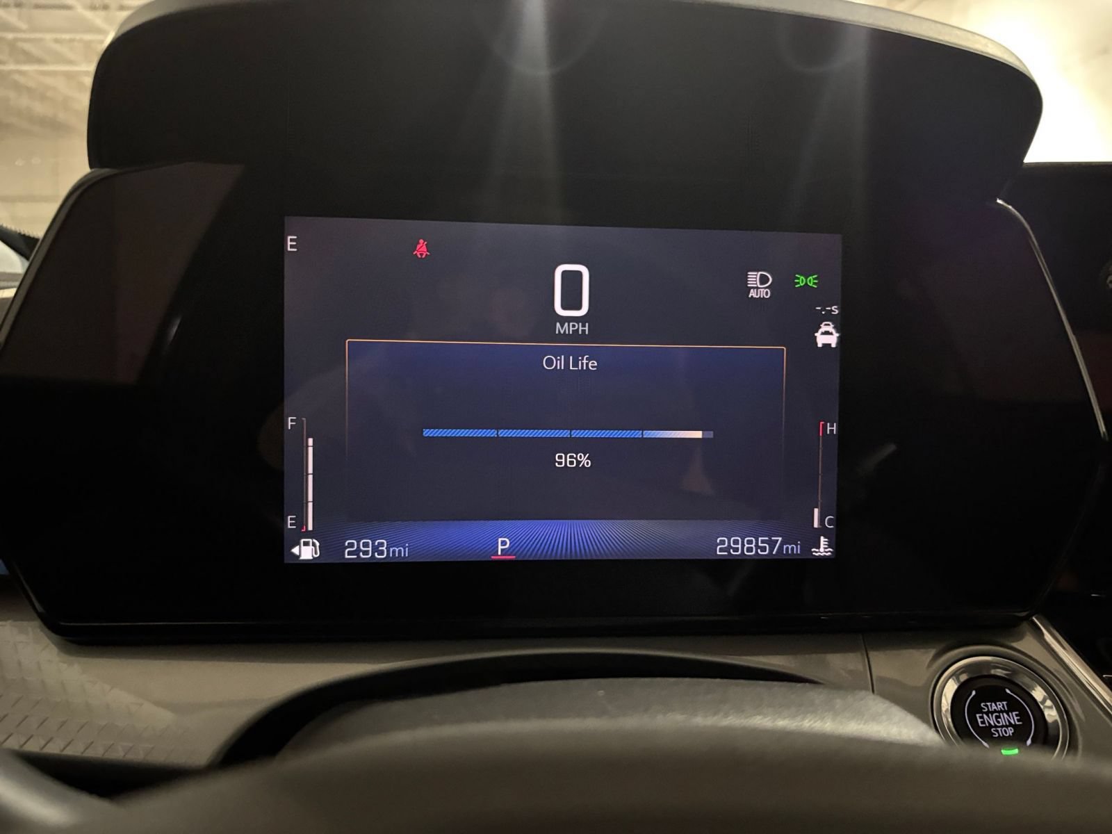 Used 2025 Chevrolet Trax LT FWD image 39
