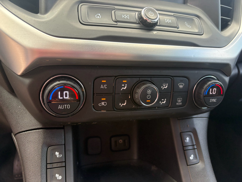 Used 2018 GMC Acadia SLE FWD image 17