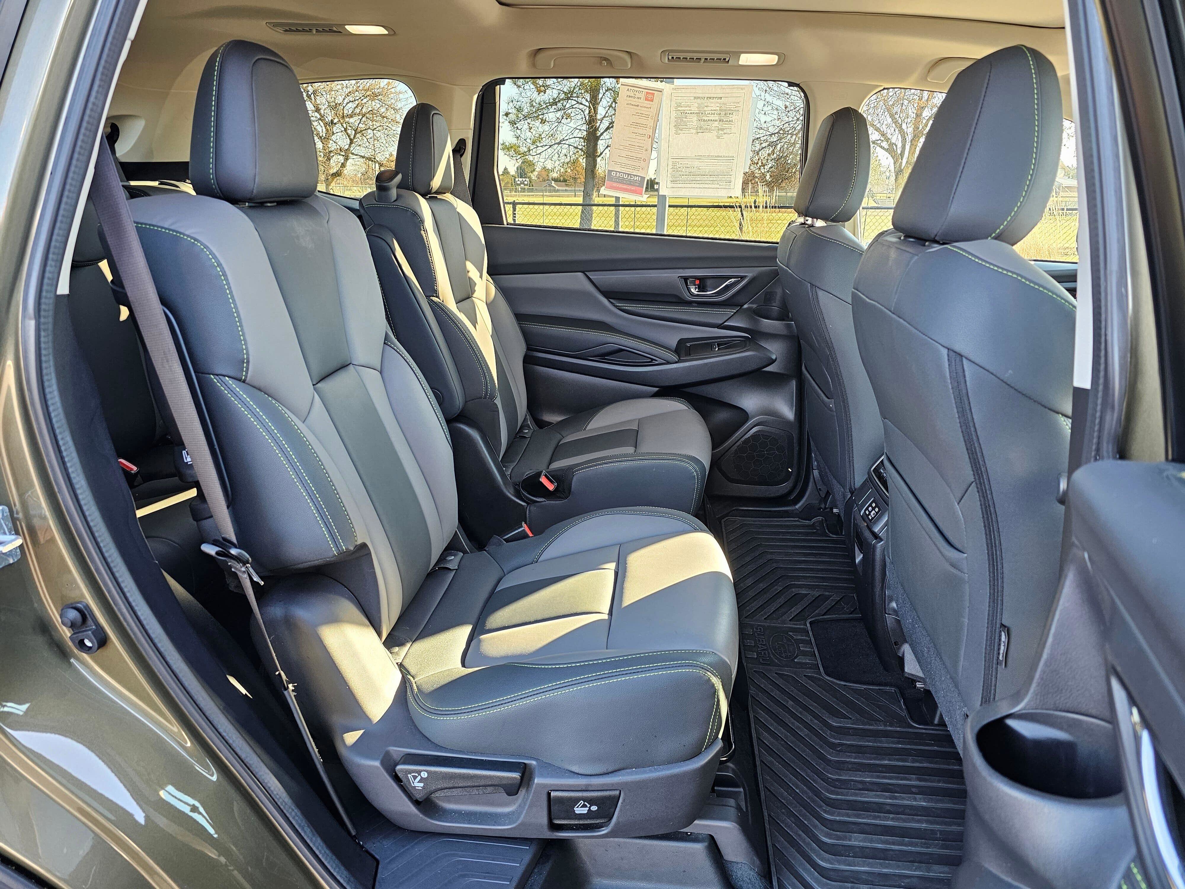 Used 2025 Subaru Ascent Onyx Edition AWD/4WD image 12