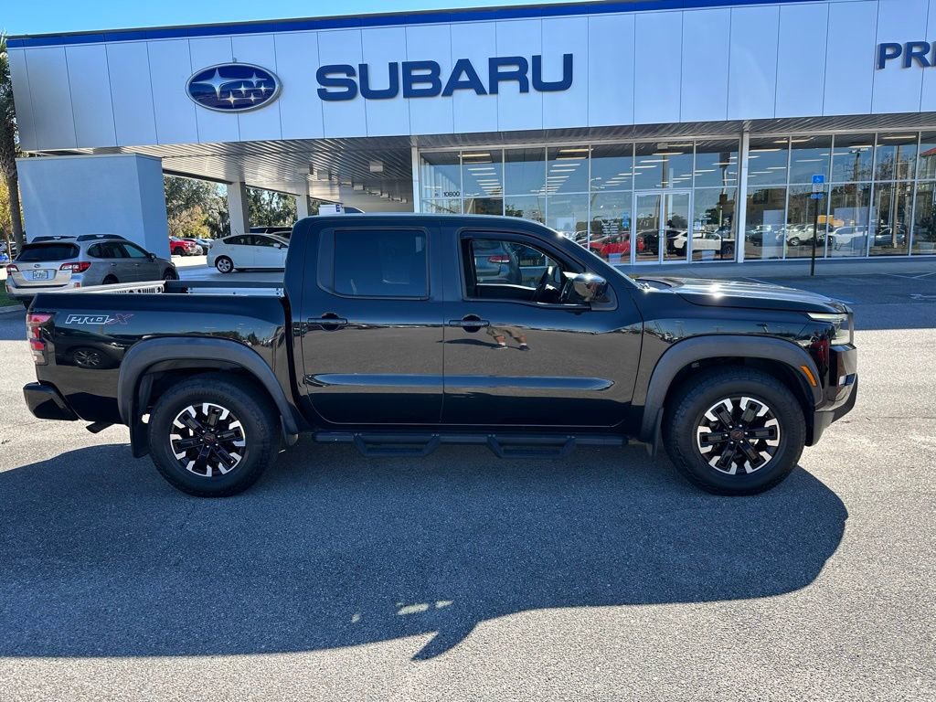 Used 2022 Nissan Frontier Pro-X image 2
