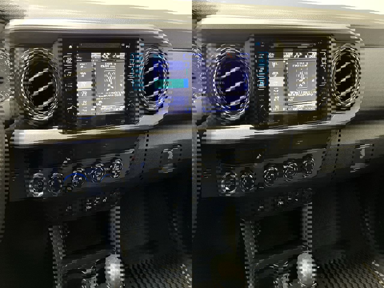 Used 2019 Toyota Tacoma TRD Sport image 15