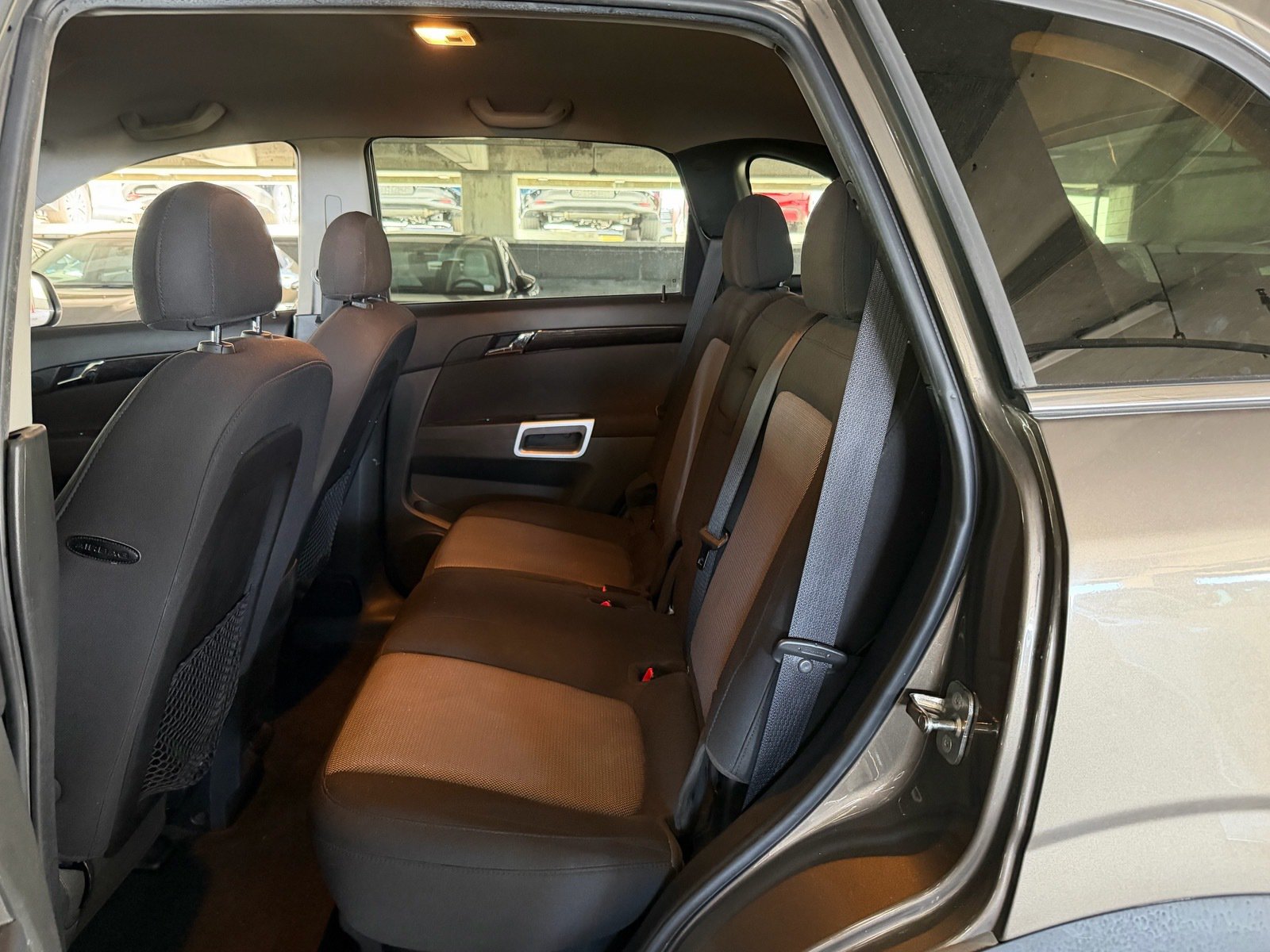 Used 2015 Chevrolet Captiva Sport LS FWD image 11