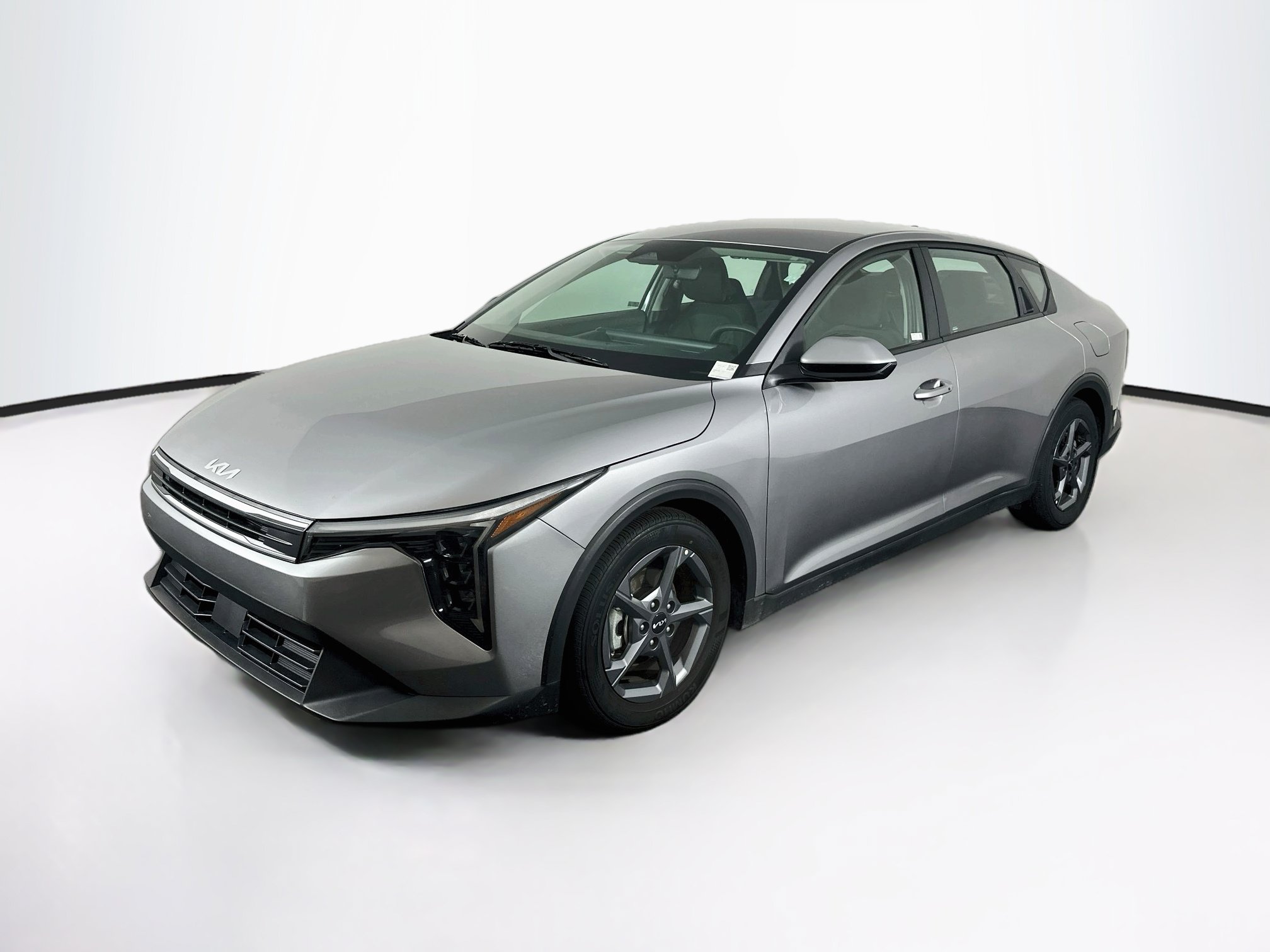 Used 2025 Kia K4 FWD image 3