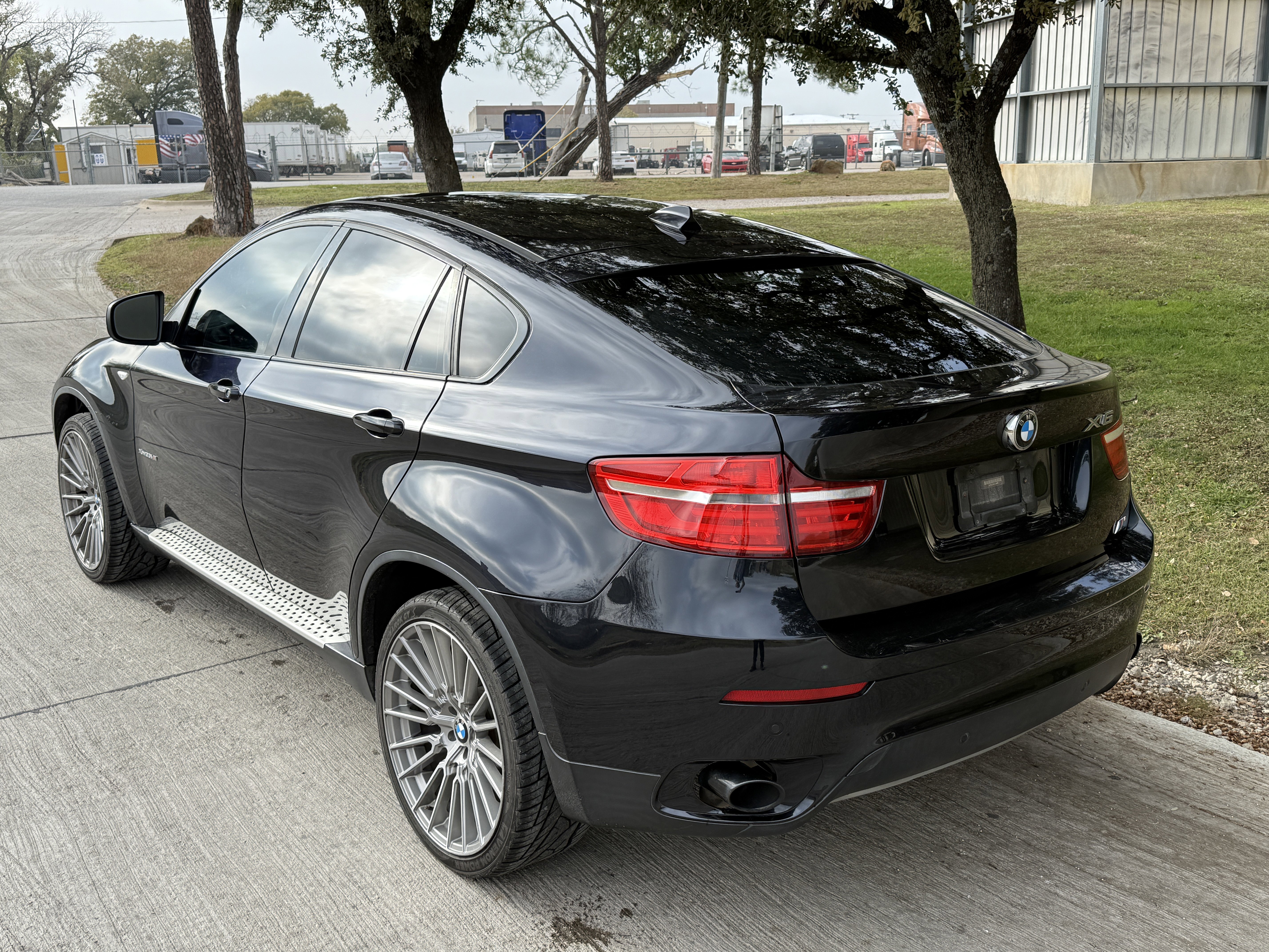Used 2014 BMW X6 xDrive35i image 13