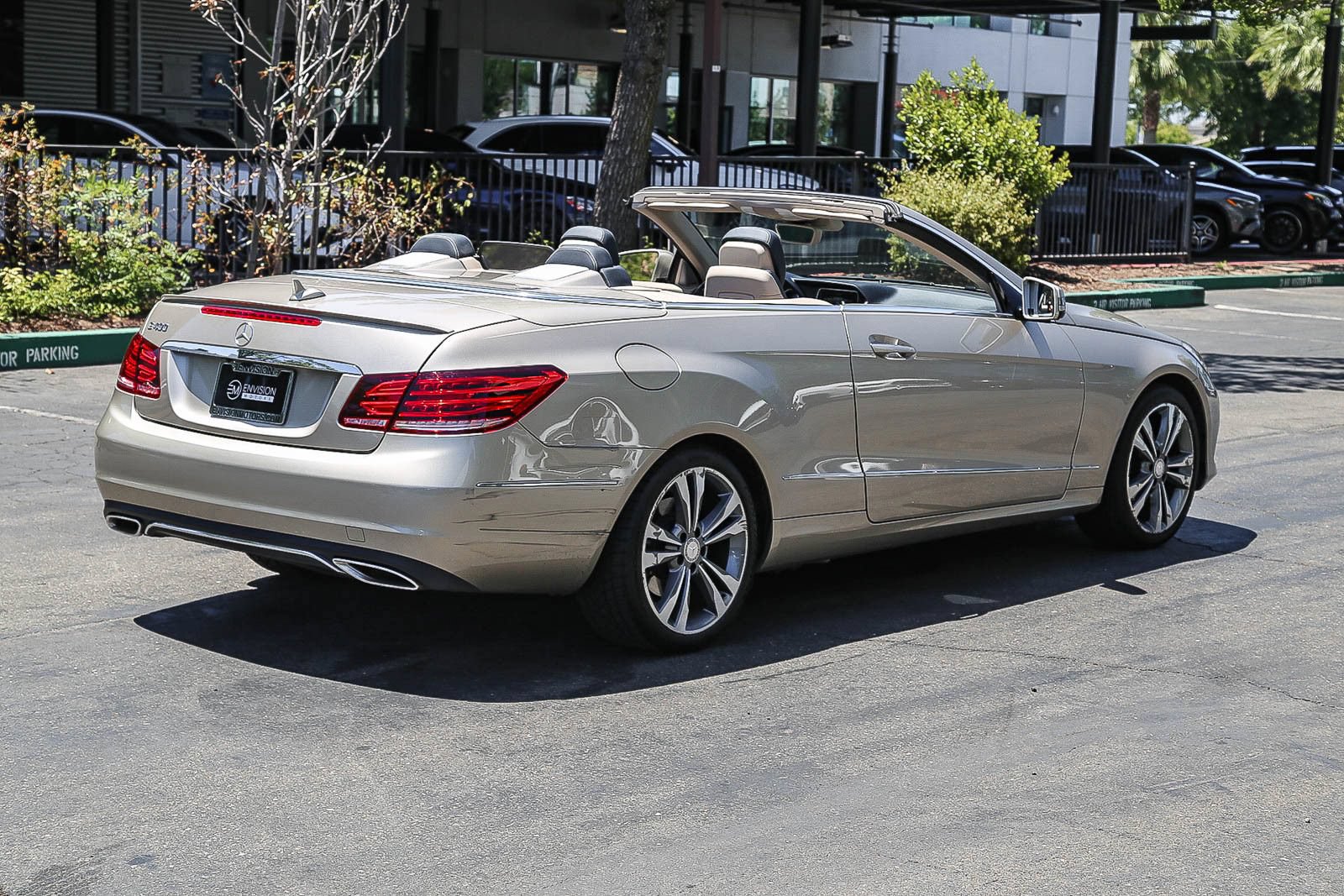 Used 2016 Mercedes-Benz E 400 Cabriolet image 10
