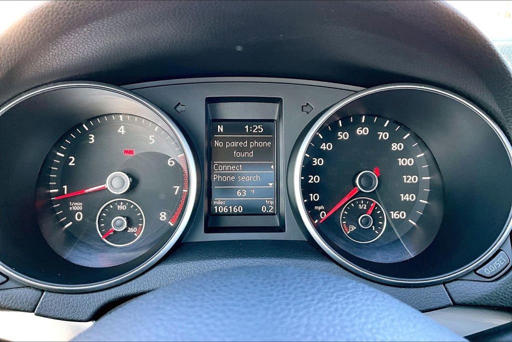 Used 2012 Volkswagen Golf 2-Door image 26