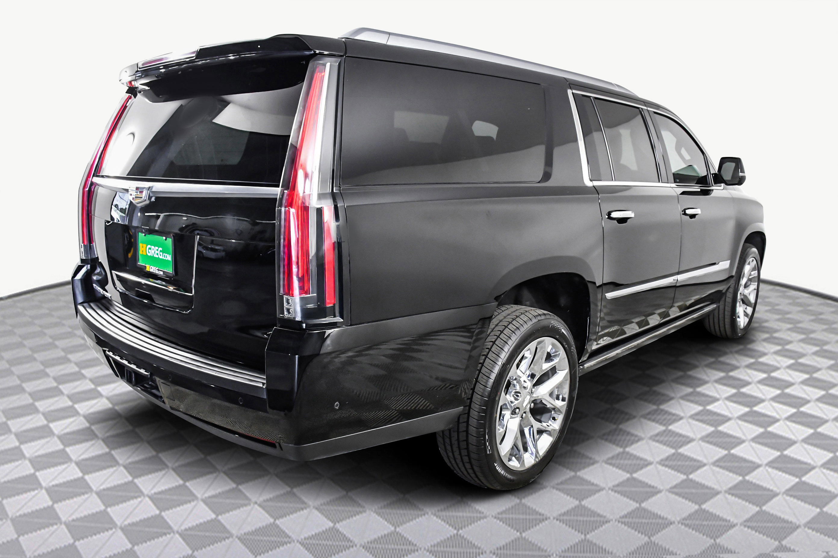 Used 2017 Cadillac Escalade ESV Platinum image 8
