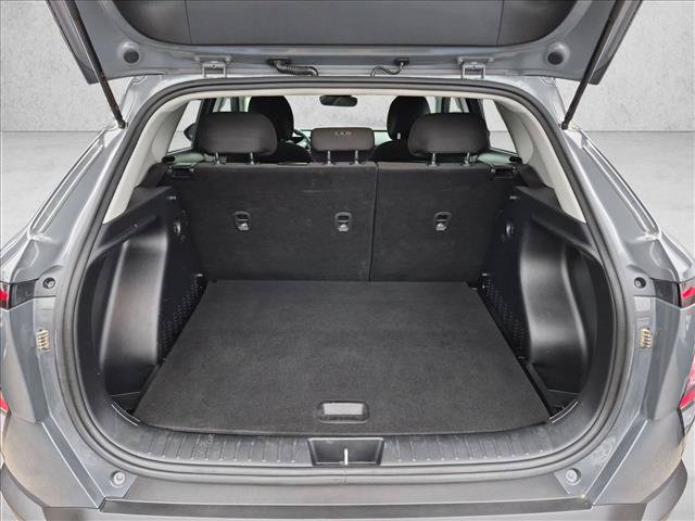 Used 2025 Hyundai Kona SEL FWD image 6