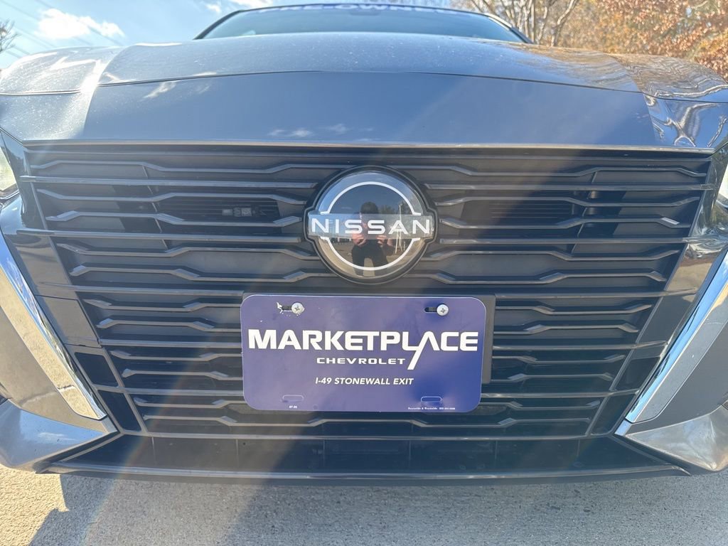 Used 2024 Nissan Altima 2.5 SV FWD image 13