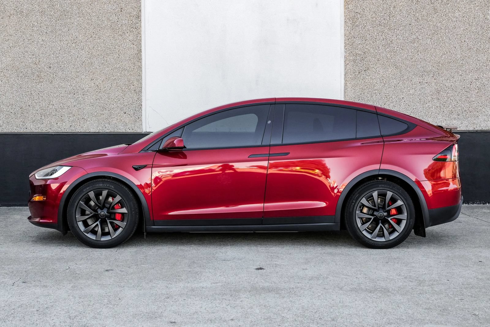 Used 2024 Tesla Model X Plaid AWD/4WD image 11