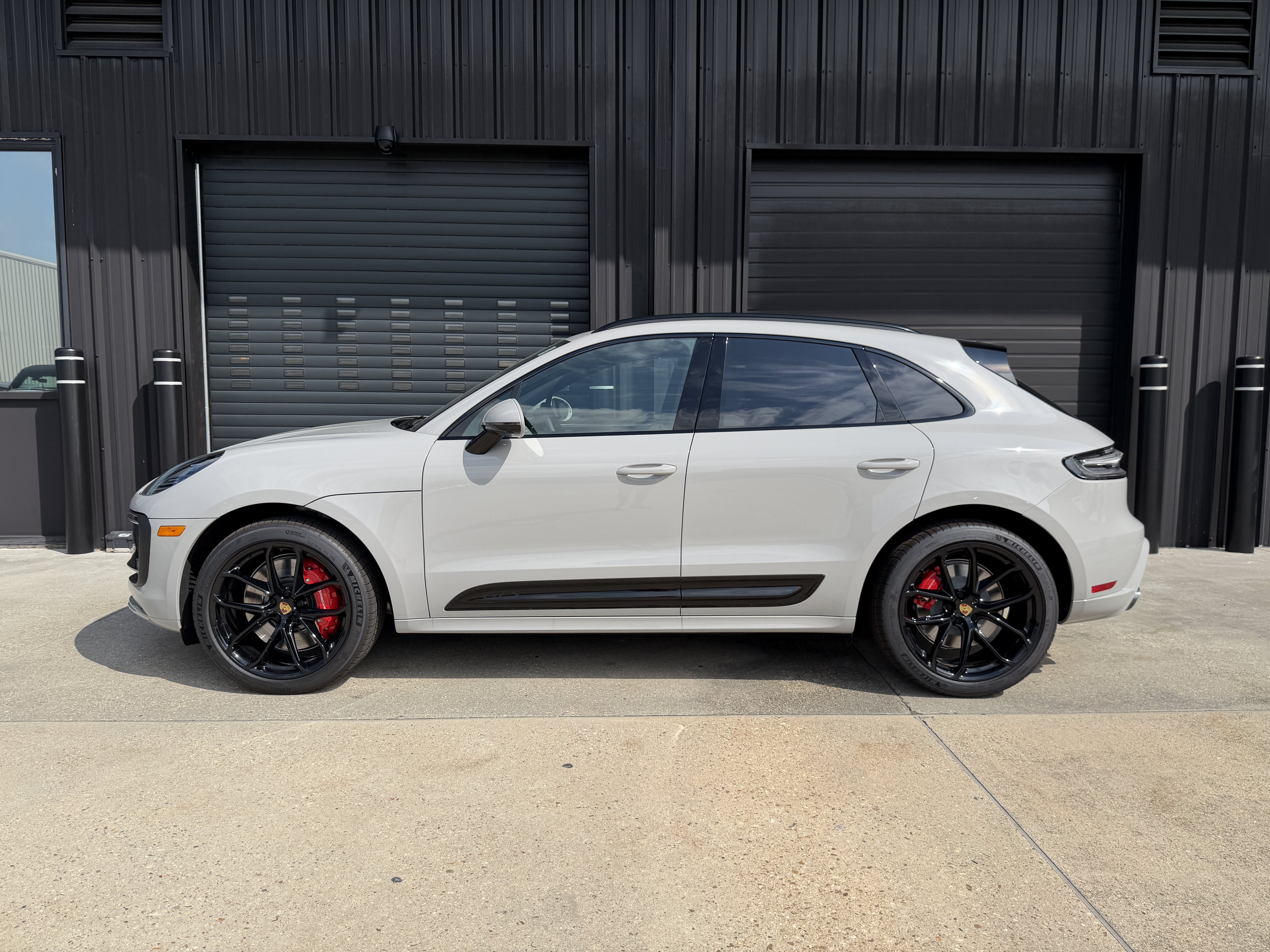 New 2026 Porsche Macan S AWD/4WD image 8