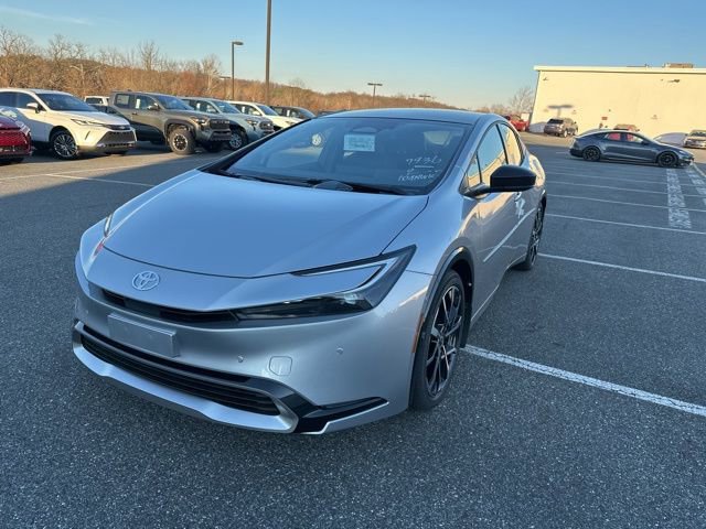 New 2026 Toyota Prius Plug-In Hybrid image 1