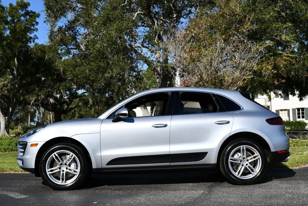 Used 2016 Porsche Macan S image 3