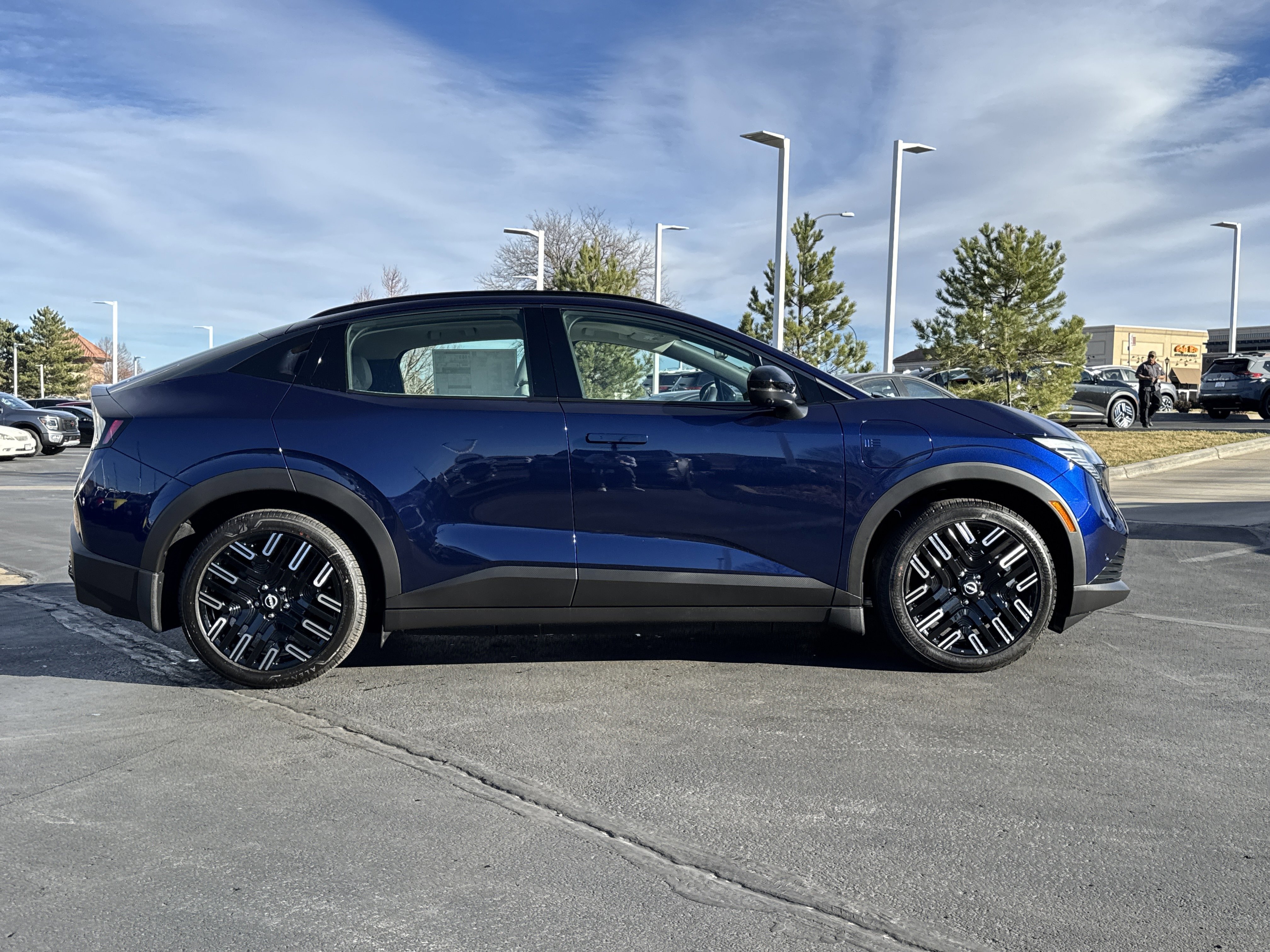 New 2026 Nissan Leaf Platinum+ w/ Cargo Package (Platinum+) image 2