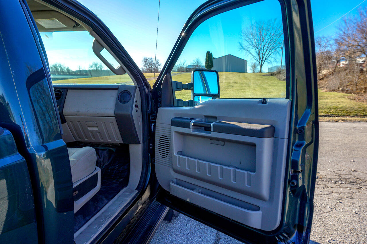 Used 2008 Ford F350 XLT image 19