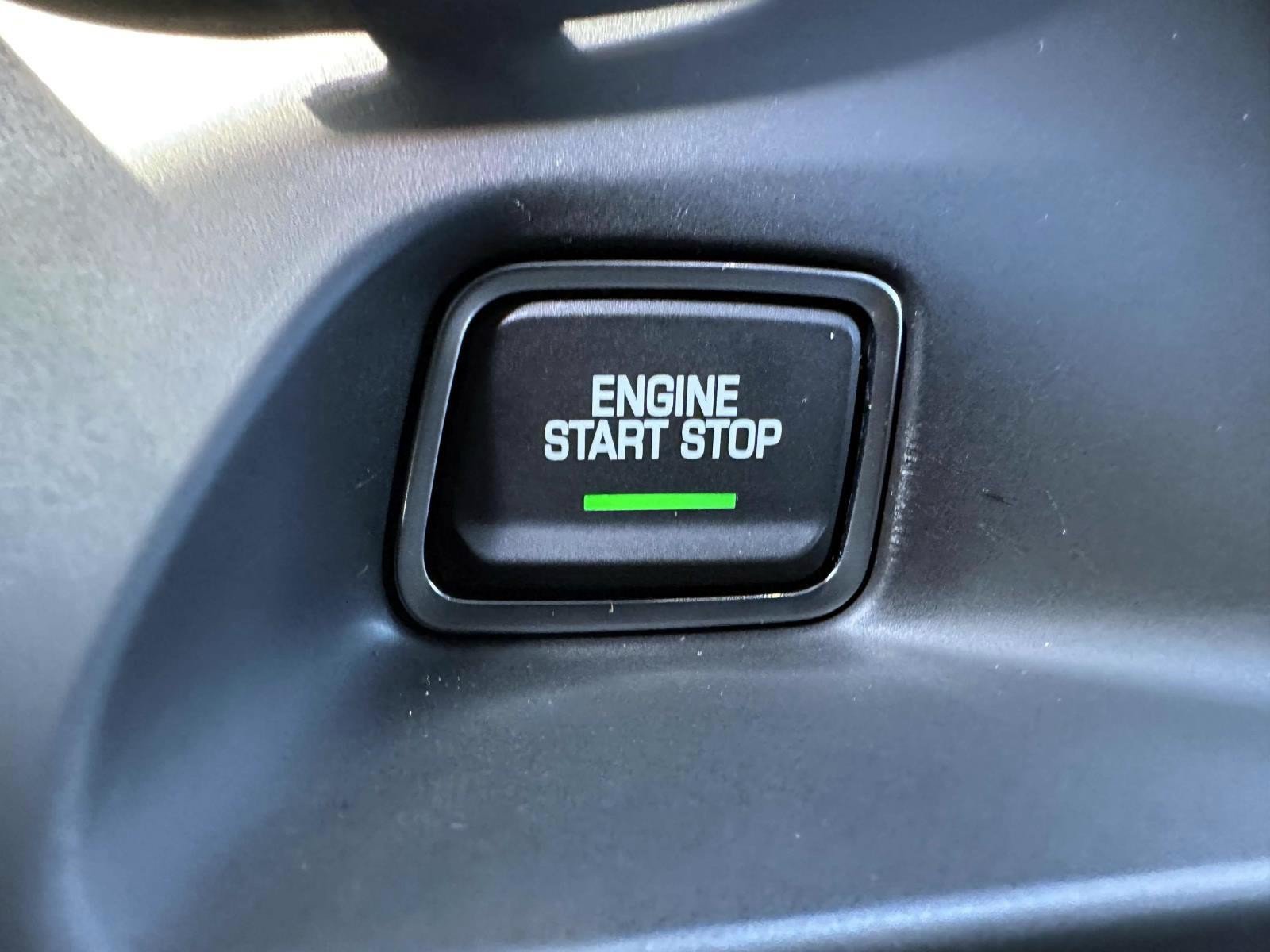 Used 2020 Chevrolet Camaro SS RWD image 20