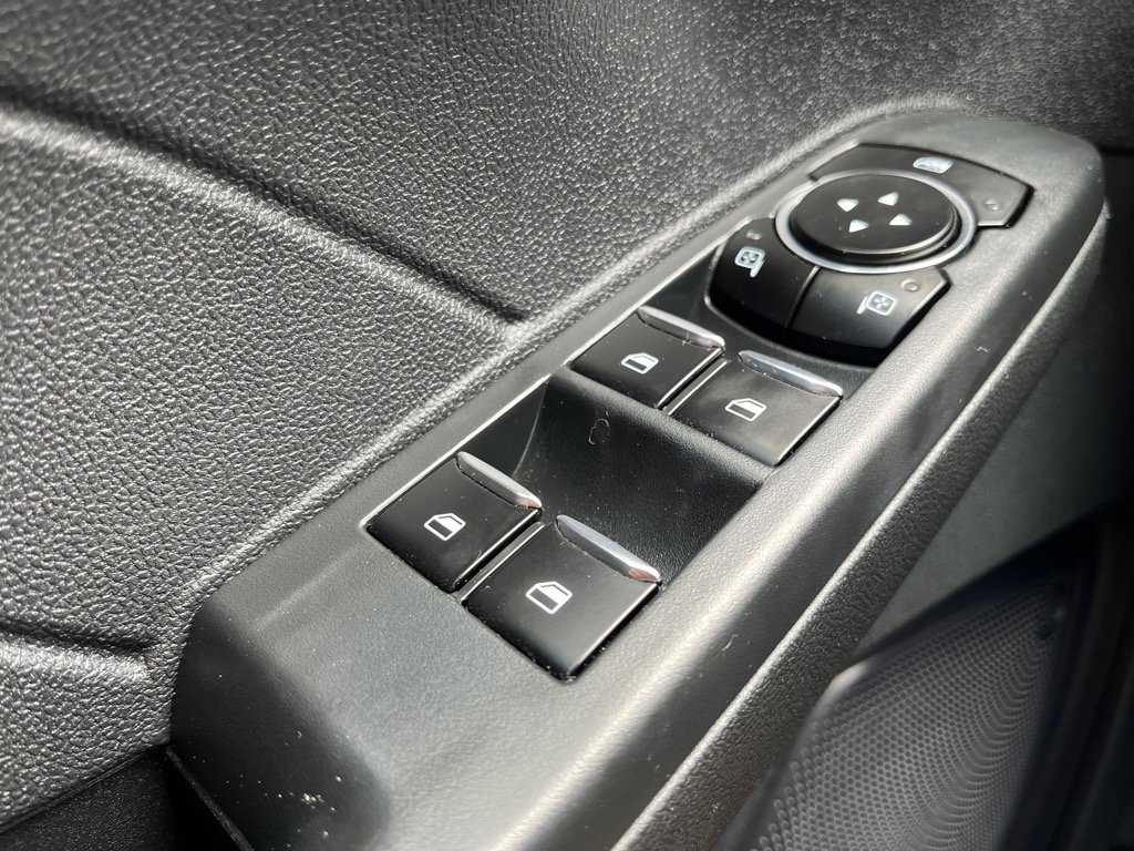 Used 2023 Ford Escape Platinum image 29