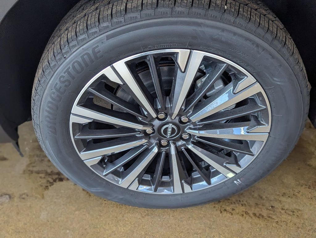 New 2026 Nissan Pathfinder Platinum image 37