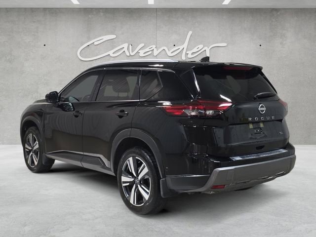 Used 2024 Nissan Rogue SL w/ SL Premium Package image 14