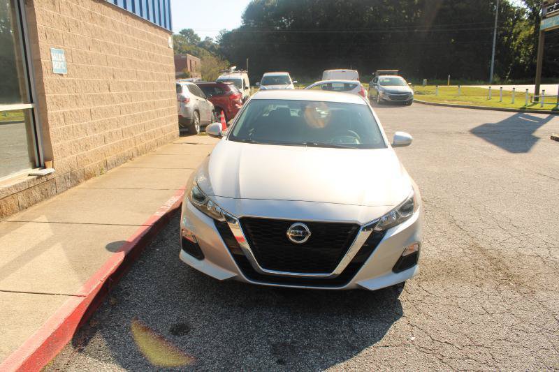 Used 2021 Nissan Altima 2.5 S w/ Driver Assist Package FWD image 2