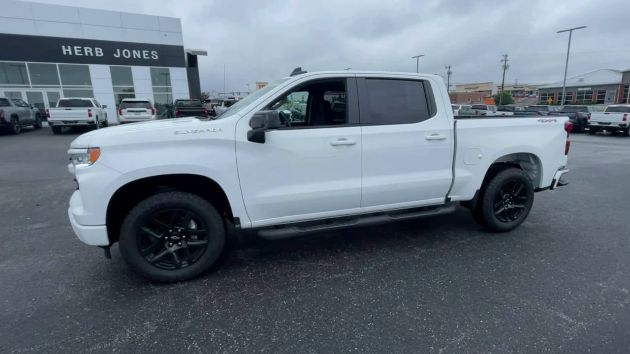 Used 2026 Chevrolet Silverado 1500 RST w/ RST Select Package AWD/4WD image 6