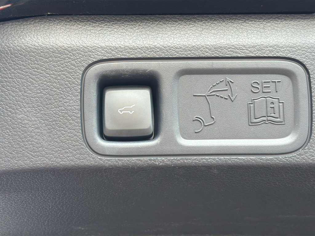 Used 2022 Ford Expedition Max XLT RWD image 11