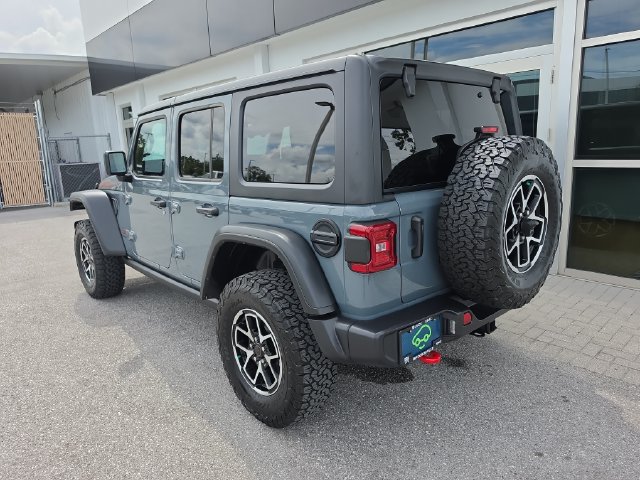 Used 2026 Jeep Wrangler Unlimited Rubicon AWD/4WD image 5
