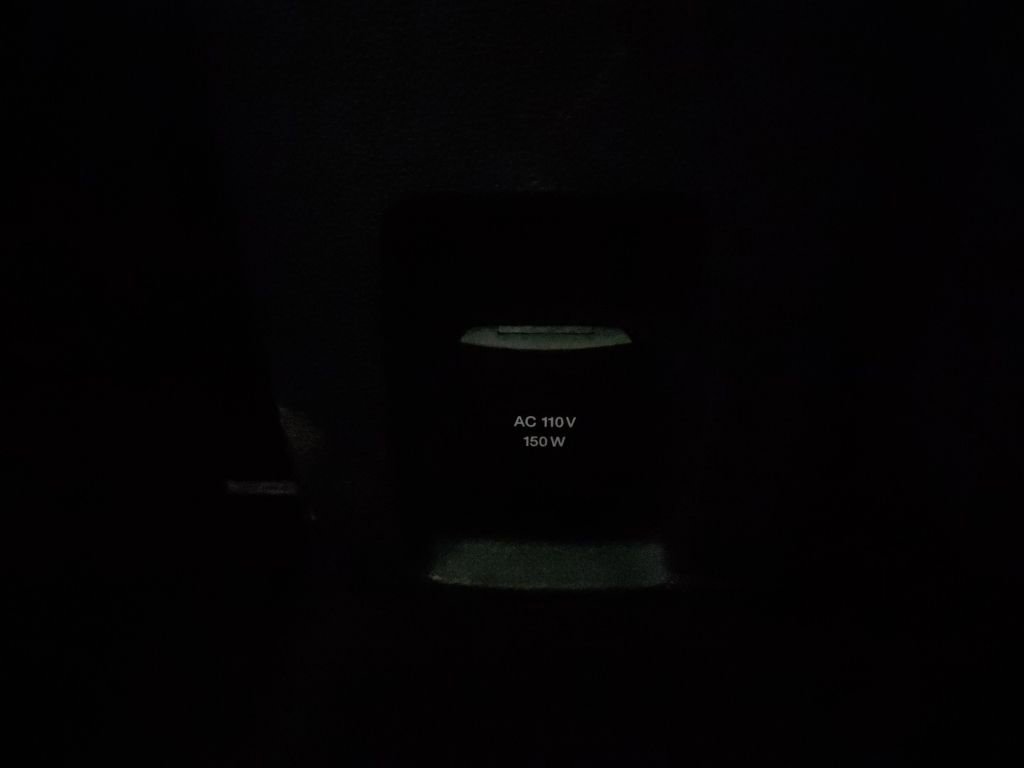 Used 2019 Ford EcoSport SES w/ SES Black Appearance Package image 23