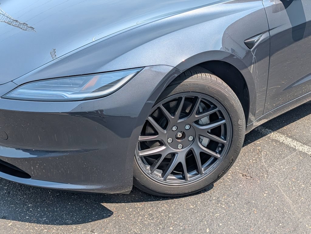 Used 2025 Tesla Model 3 Long Range AWD/4WD image 27