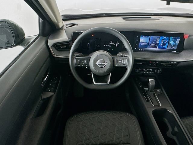 Used 2026 Nissan Kicks SV image 21