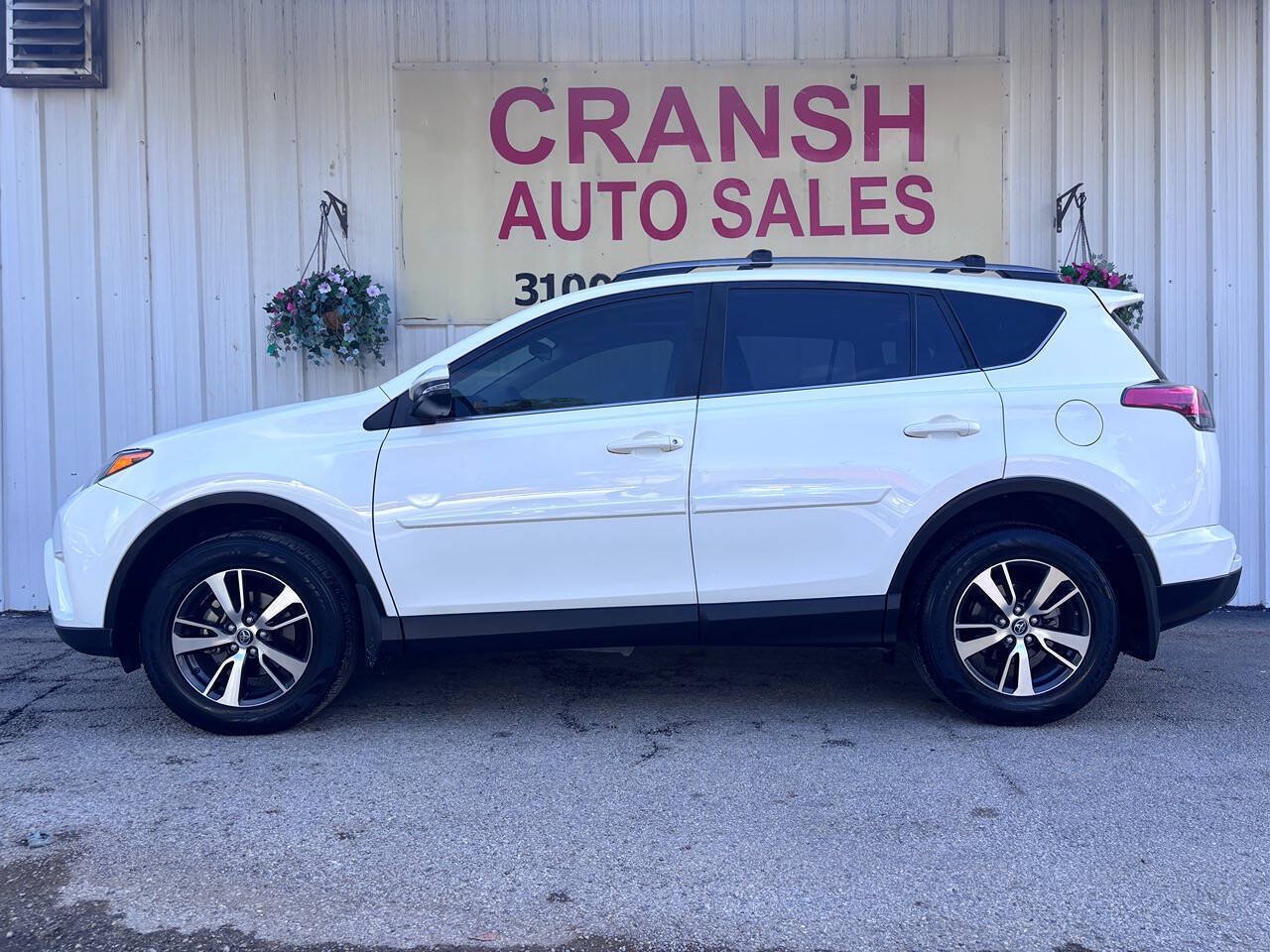 Used 2017 Toyota RAV4 XLE w/ Plus Special Value Package FWD image 4