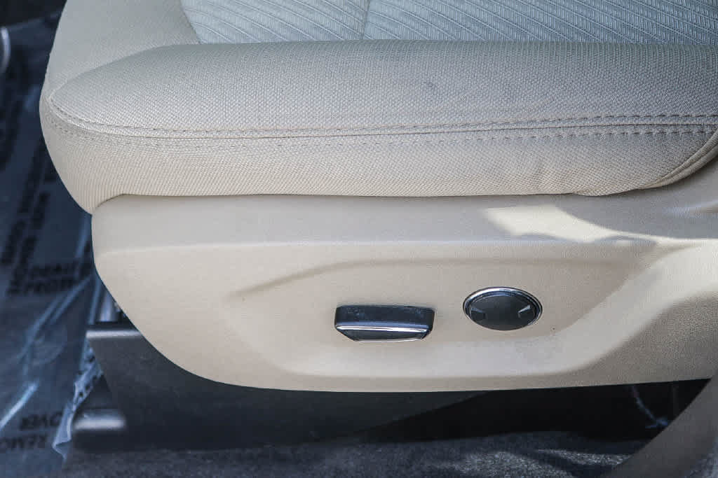 Used 2016 Ford Explorer FWD image 21