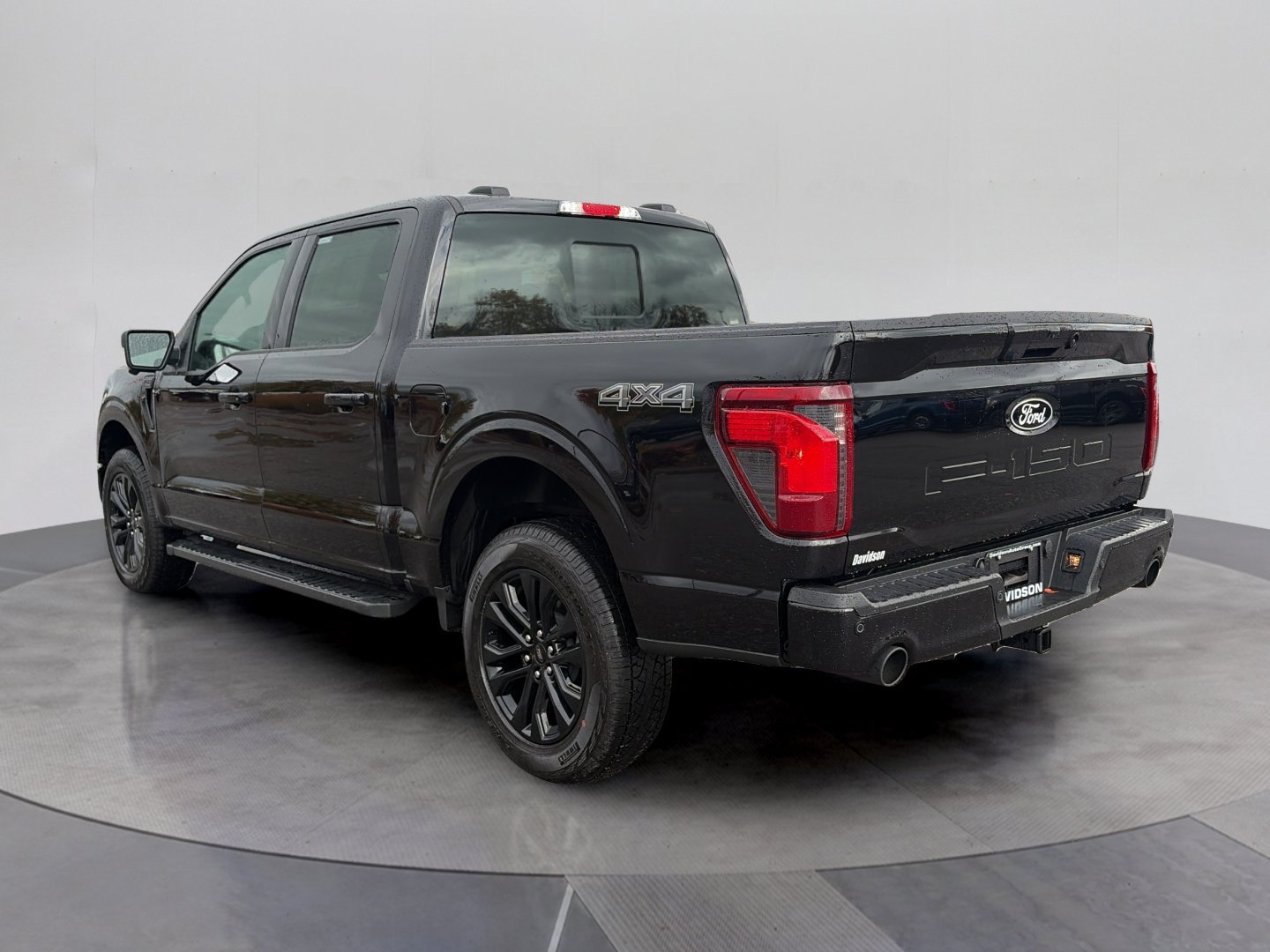 Used 2026 Ford F150 XLT w/ Equipment Group 302A MID AWD/4WD image 9
