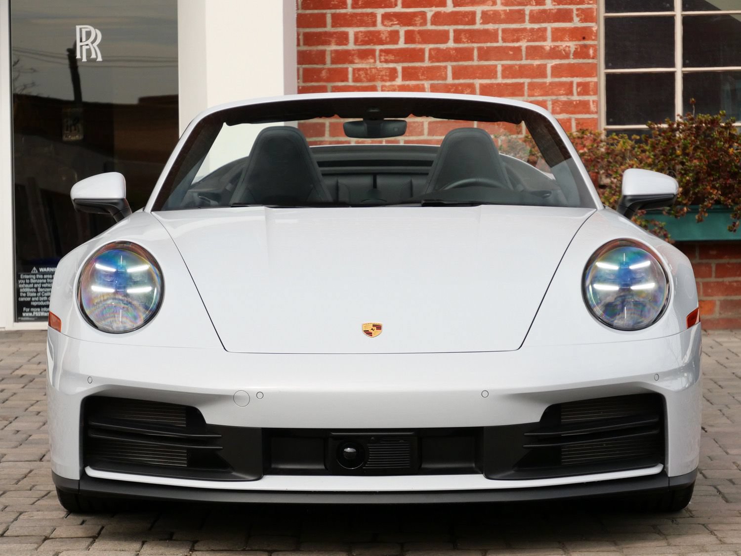 Used 2025 Porsche 911 Carrera RWD image 2
