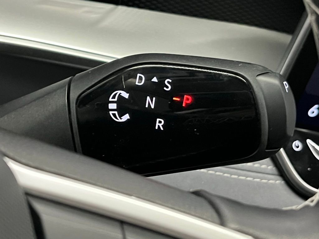 New 2026 Volkswagen Tiguan SE image 18