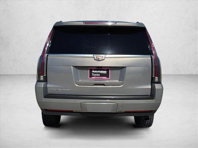 Used 2018 Cadillac Escalade ESV Platinum AWD/4WD image 7