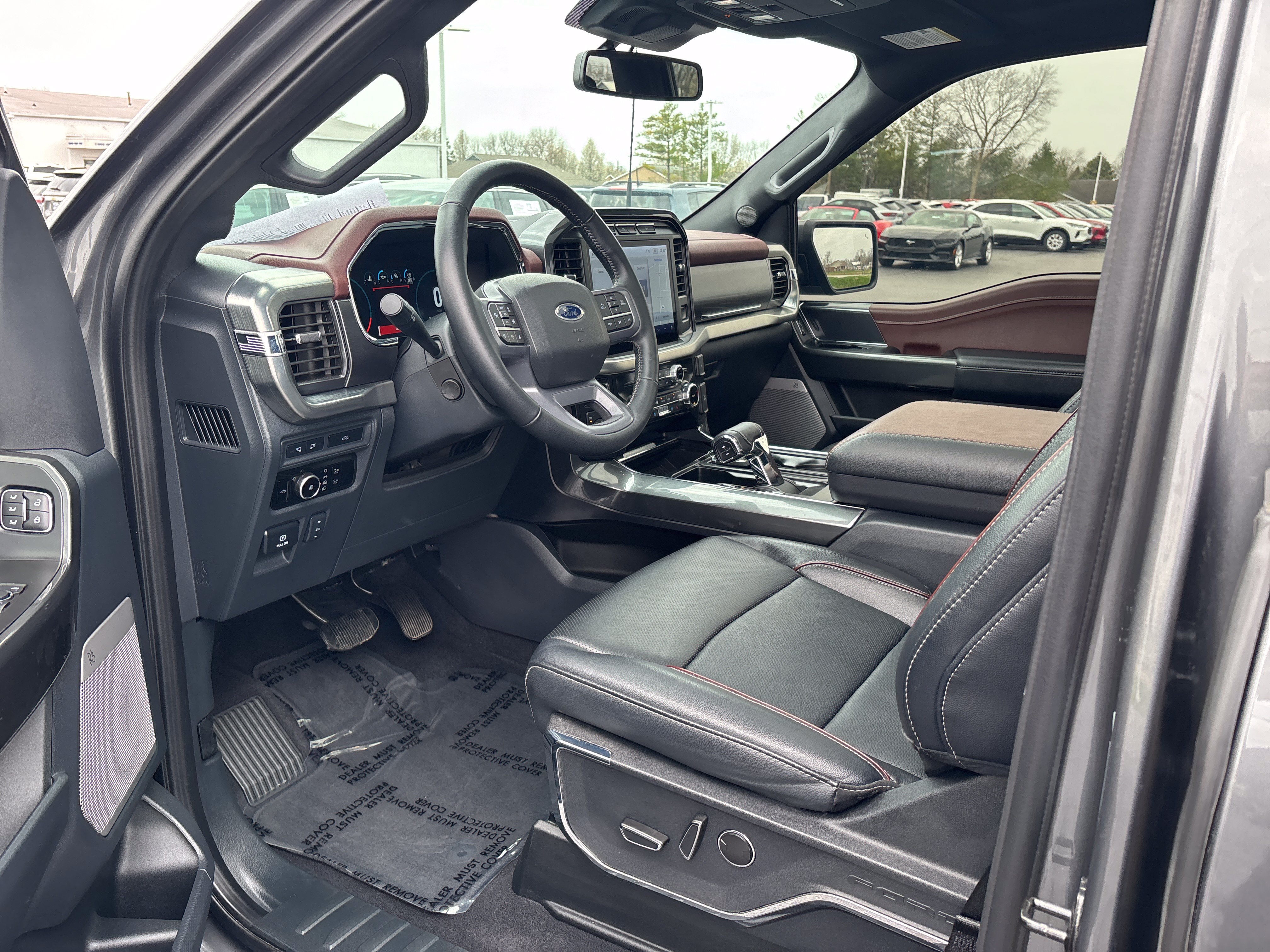 Used 2023 Ford F150 Lariat w/ Equipment Group 502A High AWD/4WD image 10