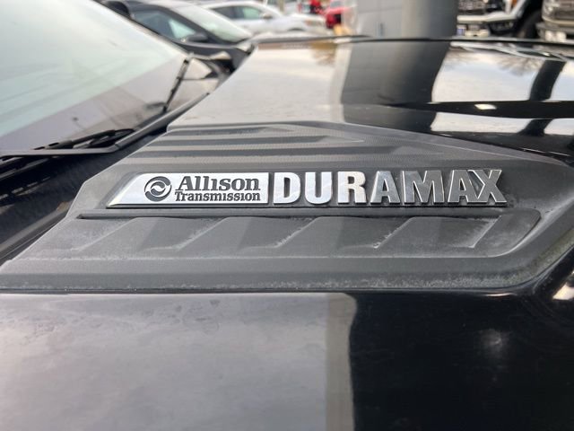Used 2022 Chevrolet Silverado 2500 LT w/ Convenience Package image 5