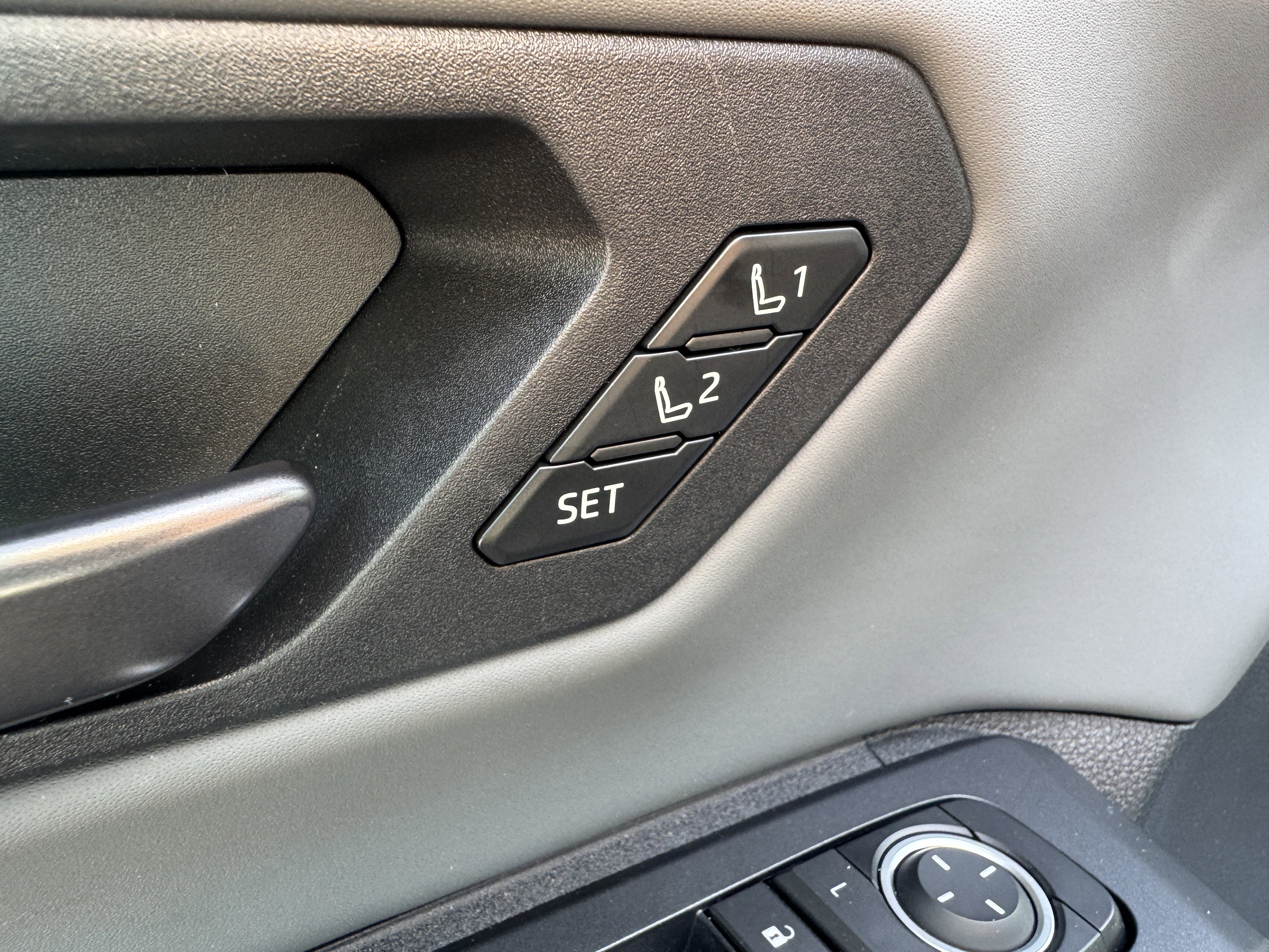 Used 2026 Toyota RAV4 XSE w/ Weather Package image 11